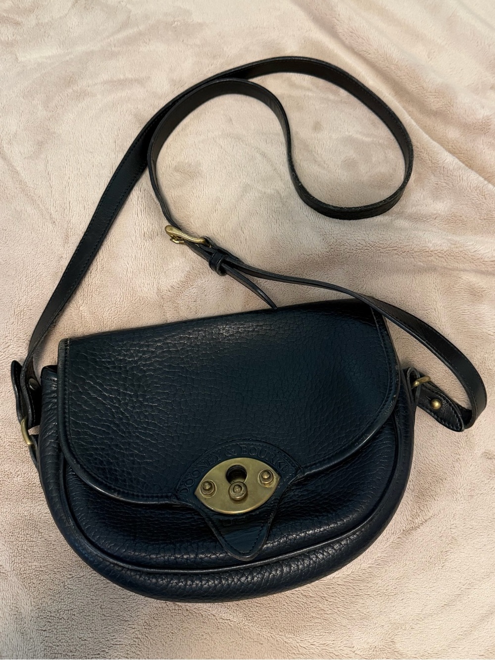 Vintage Dooney & Bourke All-Weather Leather Black Calvary Trooper Crossbody Bag